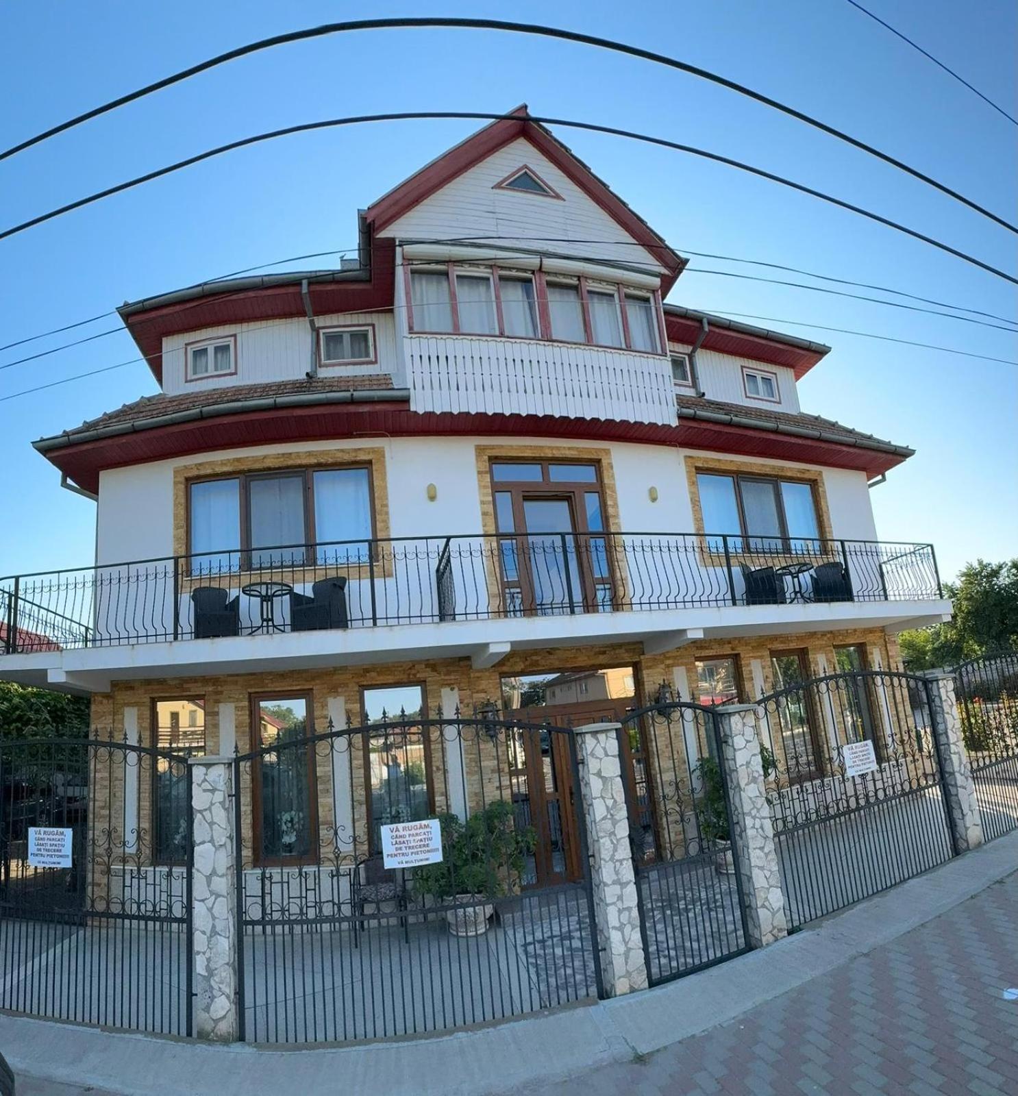 Casa Ellamy Hotel 2 Mai Exterior foto